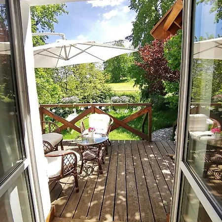 Hotel Leszczynowy Sad - Domek Z Kominkiem I Ogrodem *